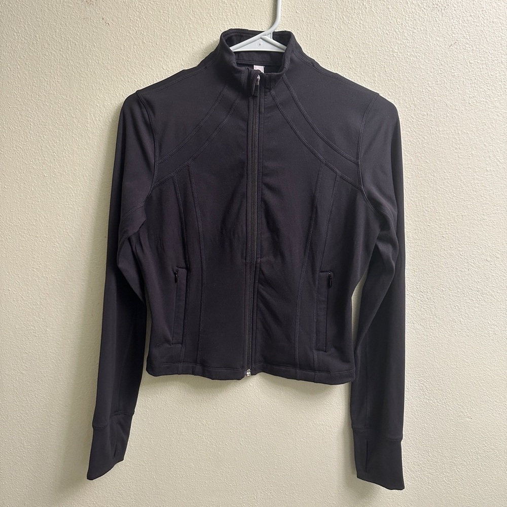 Southern Athletica Cropped Contour Jacket in Black Size 2 - Picture 2 of 13